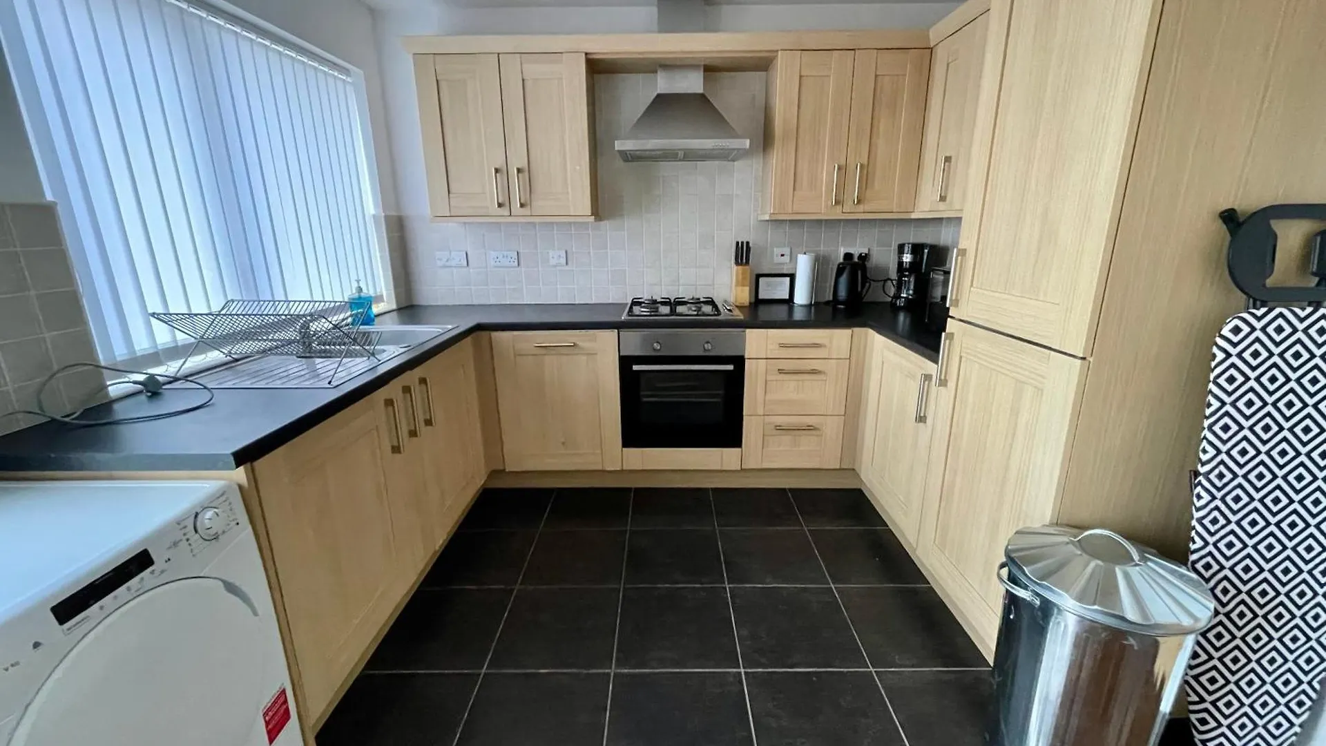 2 Bedroom City-Centre Apartment With Free Parking Belfast